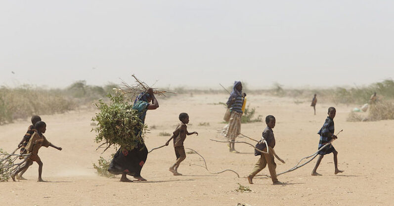 Local people in rural area in Somalia leaving their homes because of draught